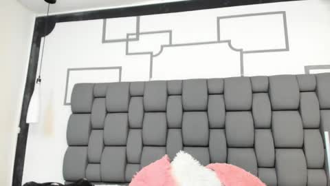 Snapshot of jade_squirt chatting on 10-02-25, 11:17 Jade online show from 10-02-25, 11:17