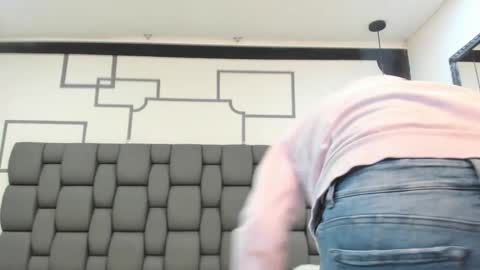 Snapshot of jade_squirt chatting on 10-09-25, 12:03 Jade online show from 10-09-25, 12:03