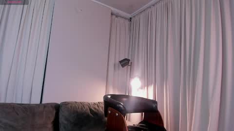 Snapshot of jade_star__ chatting on 06-06-26, 12:27 jade_star__ online show from 06-06-26, 12:27