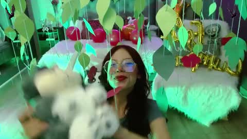 JADE online show from 10-15-25, 08:42