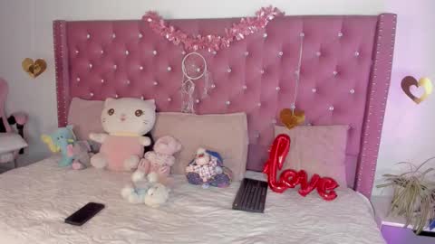 Jade online show from 03-04-26, 08:59