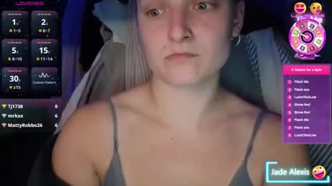 Snapshot of jadealexas chatting on 05-10-26, 06:57 jadealexas online show from 05-10-26, 06:57