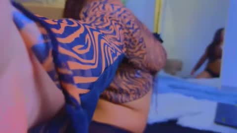 jadee__ online show from 09-19-25, 02:46