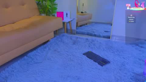 jadee__ online show from 09-20-25, 02:23