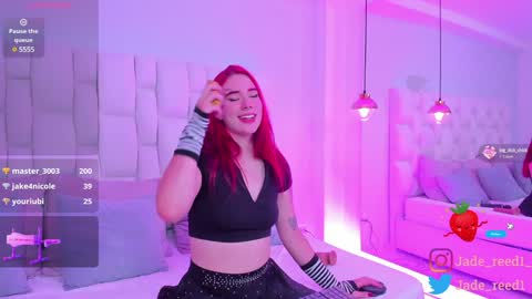 Jade Red  online show from 12-26-24, 04:21