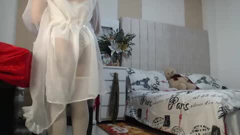 Jade online show from 12-11-24, 08:04