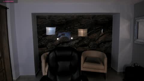 JADE EVANS online show from 10-22-25, 07:24