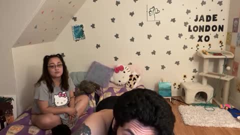 Jade online show from 03-06-25, 12:21