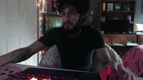 Jade online show from 03-06-26, 03:08