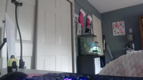 Jade online show from 03-08-26, 02:21