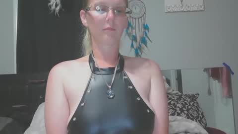 JadeLuv online show from 06-04-26, 01:33