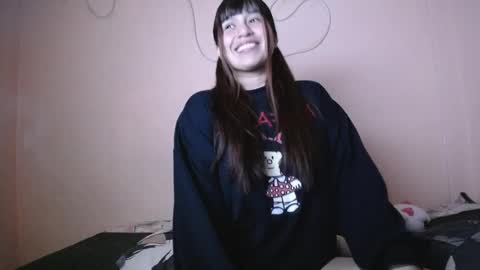 jade online show from 09-22-25, 02:35