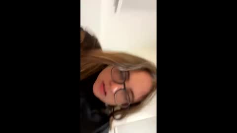 Snapshot of jademonroe0522 chatting on 10-02-25, 10:11 jademonroe0522 online show from 10-02-25, 10:11