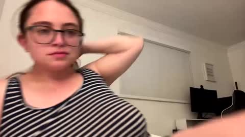 Snapshot of jademonroe0522 chatting on 10-10-25, 07:40 jademonroe0522 online show from 10-10-25, 07:40