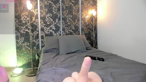 JADE online show from 01-31-25, 09:59