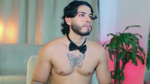 Snapshot of jadenfeynman chatting on 10-17-25, 03:42 Jaden Feynman online show from 10-17-25, 03:42