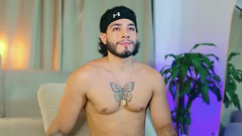 Snapshot of jadenfeynman chatting on 10-19-25, 03:51 Jaden Feynman online show from 10-19-25, 03:51