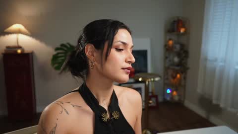 Jade online show from 01-07-25, 11:24