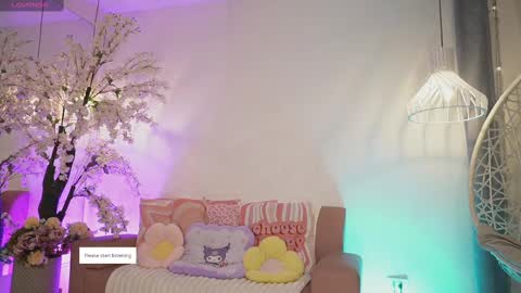 Snapshot of jadesummerr chatting on 09-09-25, 11:32 Jade Summer online show from 09-09-25, 11:32