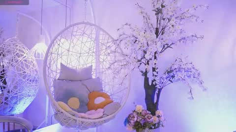 Snapshot of jadesummerr chatting on 09-27-25, 11:48 Jade Summer online show from 09-27-25, 11:48