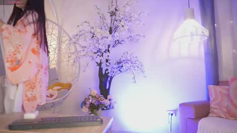 Snapshot of jadesummerr chatting on 09-29-25, 11:37 Jade Summer online show from 09-29-25, 11:37