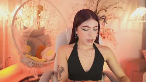 Snapshot of jadesummerr chatting on 10-02-25, 11:39 Jade Summer online show from 10-02-25, 11:39