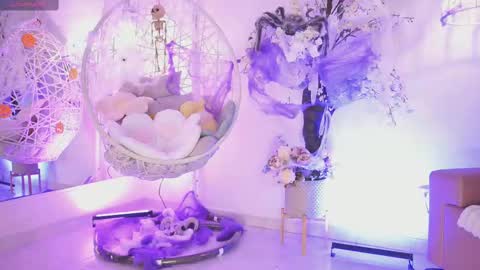 Snapshot of jadesummerr chatting on 10-09-25, 11:30 Jade Summer online show from 10-09-25, 11:30