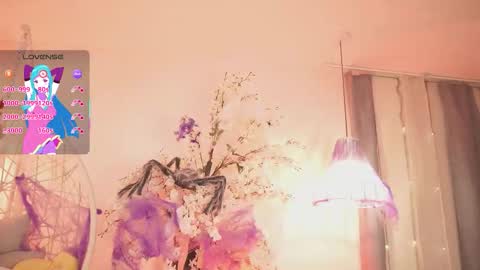 Snapshot of jadesummerr chatting on 10-13-25, 11:32 Jade Summer online show from 10-13-25, 11:32