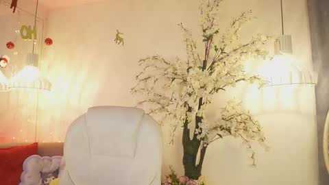 Snapshot of jadesummerr chatting on 11-24-25, 11:32 Jade Summer online show from 11-24-25, 11:32