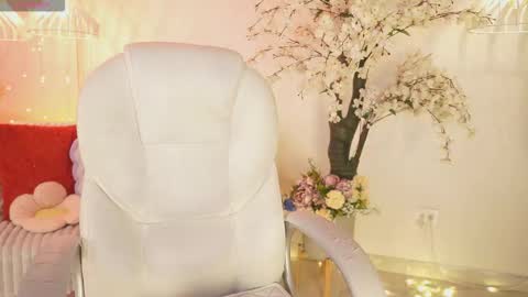 Snapshot of jadesummerr chatting on 11-25-25, 11:32 Jade Summer online show from 11-25-25, 11:32