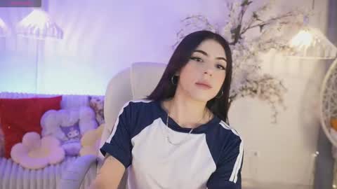 Snapshot of jadesummerr chatting on 11-29-25, 11:35 Jade Summer online show from 11-29-25, 11:35