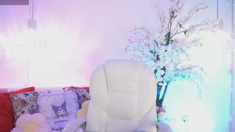 Snapshot of jadesummerr chatting on 12-15-25, 11:36 Jade Summer online show from 12-15-25, 11:36