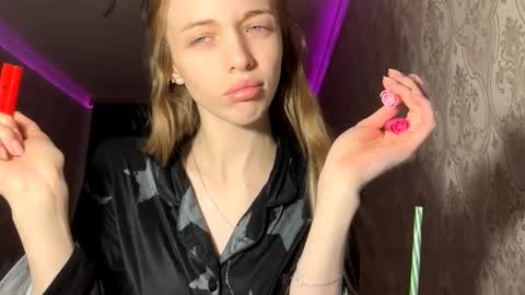 Snapshot of jadwigajennrich chatting on 11-26-25, 04:24 Jane online show from 11-26-25, 04:24