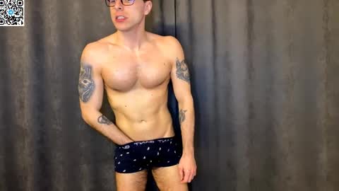 Snapshot of jaguar_777 chatting on 04-26-26, 07:44 Alex online show from 04-26-26, 07:44
