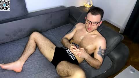Snapshot of jaguar_777 chatting on 05-11-26, 07:33 Alex online show from 05-11-26, 07:33