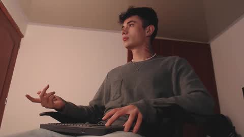 jaico_santos online show from 11-29-25, 06:11