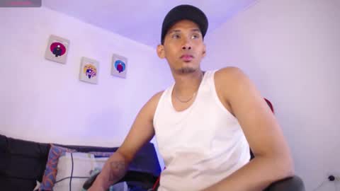 JAISON HALLS online show from 09-14-25, 07:18