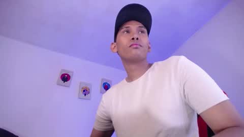 JAISON HALLS online show from 10-21-25, 03:29