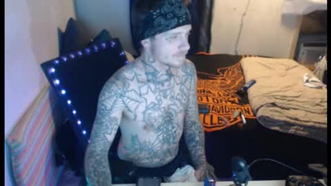 showingitoff online show from 11-18-25, 06:18