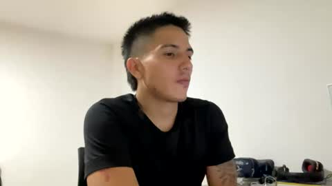 Snapshot of jake_boersma chatting on 06-19-26, 04:17 JAKE BOO online show from 06-19-26, 04:17