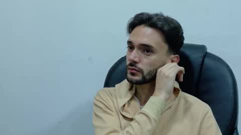 Snapshot of jake_magnuss chatting on 10-04-25, 11:30 Jake  online show from 10-04-25, 11:30