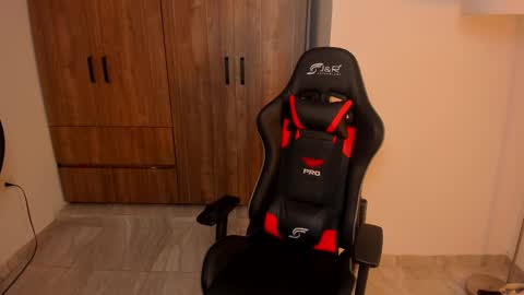 Jake Pons online show from 09-10-25, 02:33