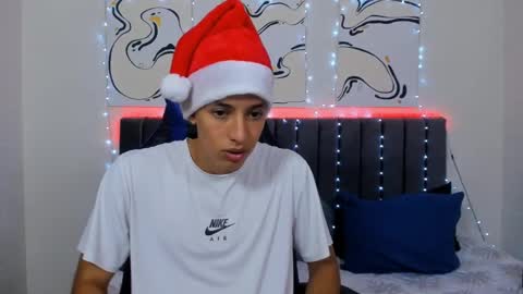 Snapshot of jake_shadow14 chatting on 12-16-24, 07:10 Hi guys im new 3 online show from 12-16-24, 07:10