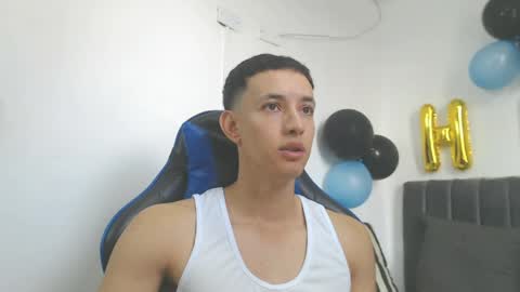 Snapshot of jake_shadow14 chatting on 04-30-26, 05:19 Hi guys im new 3 online show from 04-30-26, 05:19