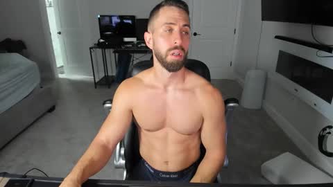 Snapshot of jakeorion chatting on 05-12-26, 04:59 Jake Orion online show from 05-12-26, 04:59