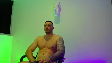 jakestone_1 online show from 04-11-26, 09:52