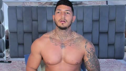 my name is sebas If you come here dont hesitate to say hello Im a guy who really likes having conversations and having hot online show from 12-04-24, 02:15