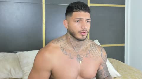 my name is sebas If you come here dont hesitate to say hello Im a guy who really likes having conversations and having hot online show from 01-10-25, 02:02