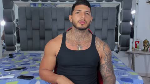 my name is sebas If you come here dont hesitate to say hello Im a guy who really likes having conversations and having hot online show from 01-23-25, 01:19