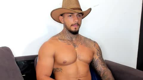 my name is sebas If you come here dont hesitate to say hello Im a guy who really likes having conversations and having hot online show from 11-13-25, 03:33